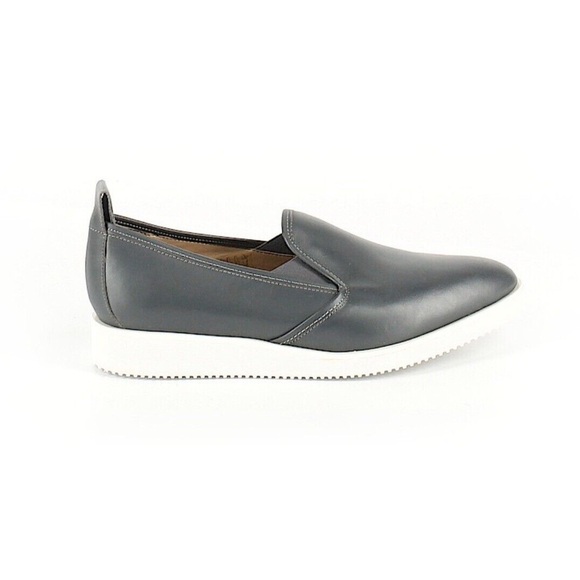 Everlane Leather Street Shoe - Picture 3 of 8